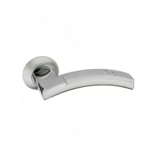 Дверная ручка на круглой розетке ADDEN BAU Art A154-05 Chrome xром