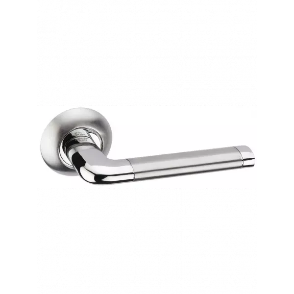 Дверная ручка на круглой розетке ADDEN BAU Rush A117 Chrome хром